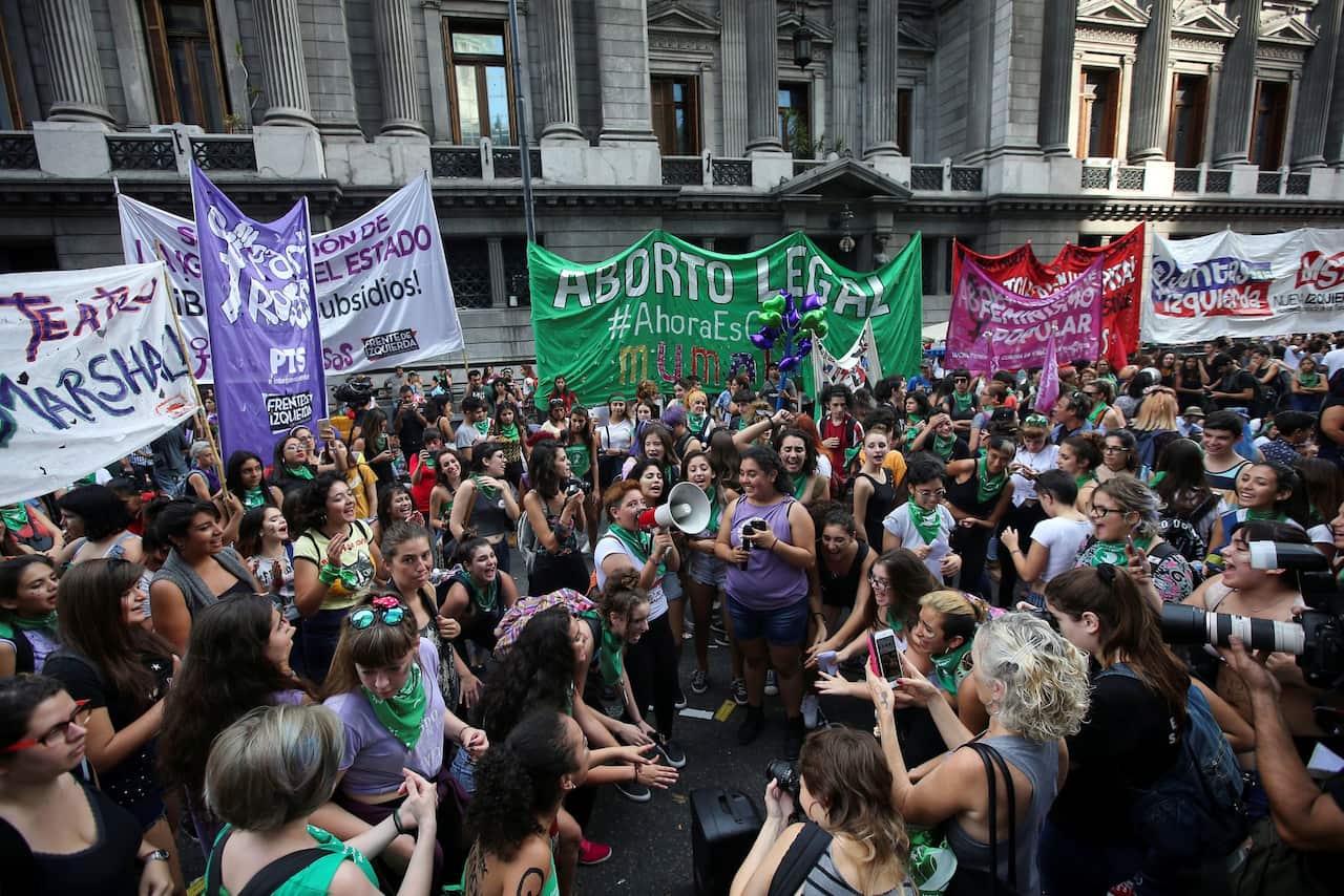 A demonstration in favor of abortion rights in front of the congressional palace in Buenos Aires on Tuesday.