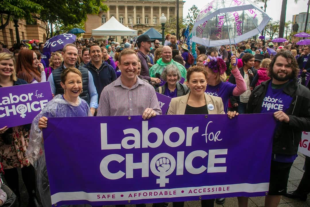 QLD MP Steven Miles (centre) says some pro-life counselling is misleading. 