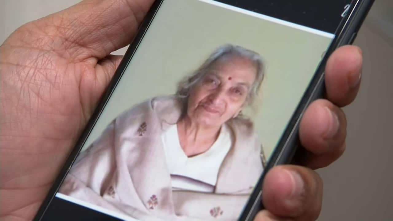 Sanjay Khanna's mother also died from COVID-19 in New Delhi on 30 April.