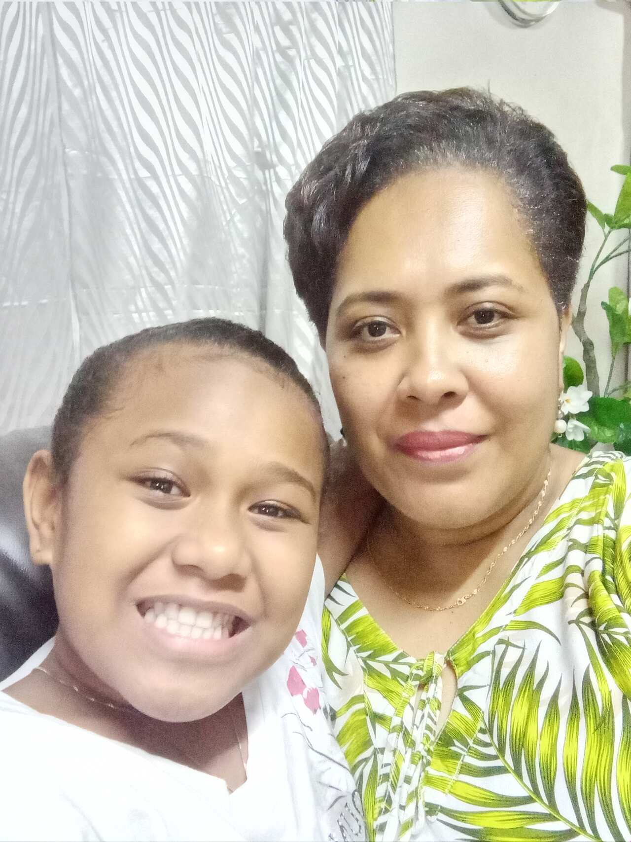 Ilisapeci Masivesi (right) and her daughter Hadassah.