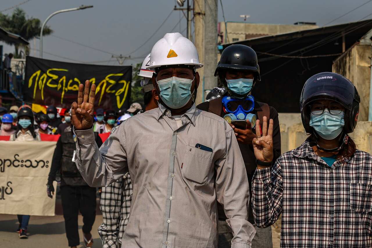 Anti-coup protests continued in Mandalay despite the intensifying violent crackdowns on demonstrators by security forces. 