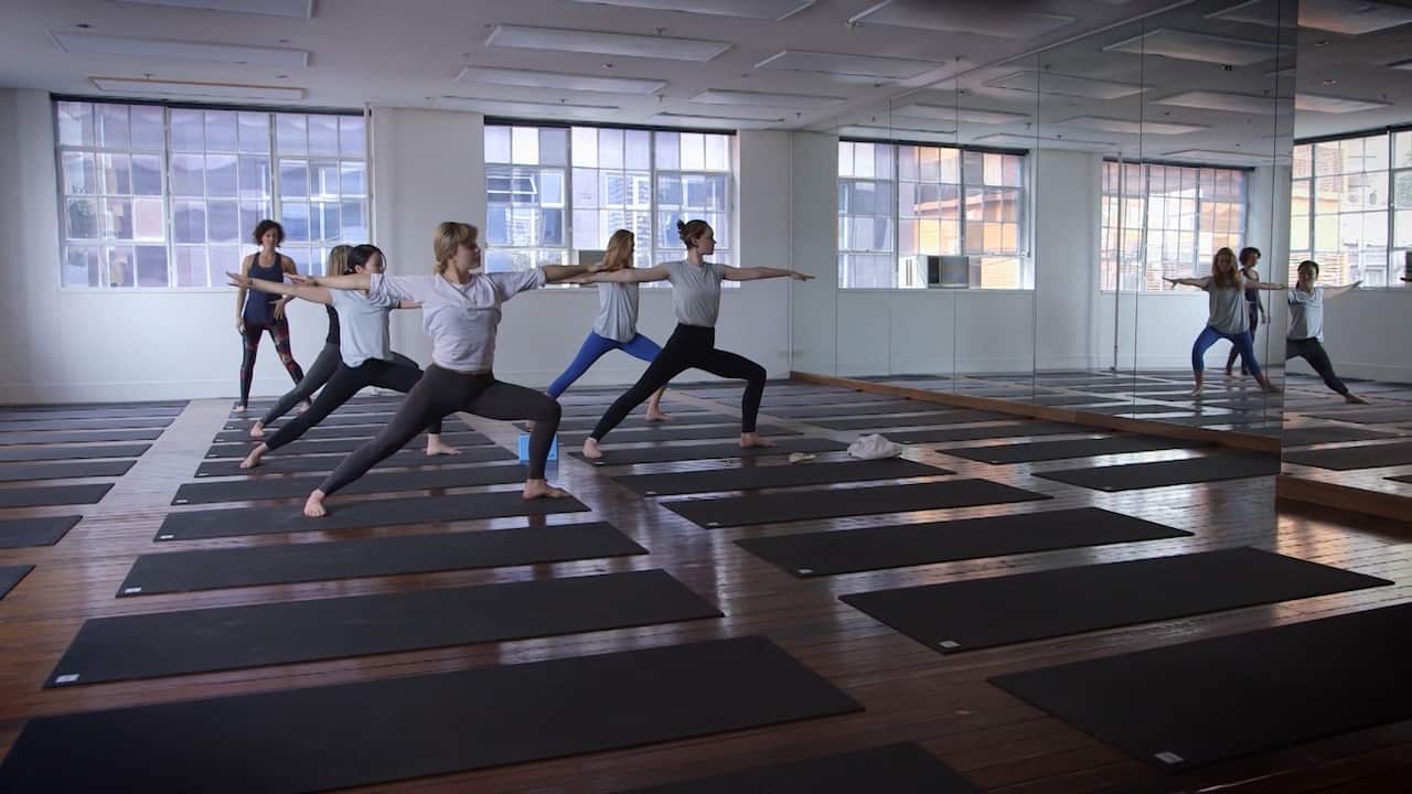 A class in the Hom Yoga studios.