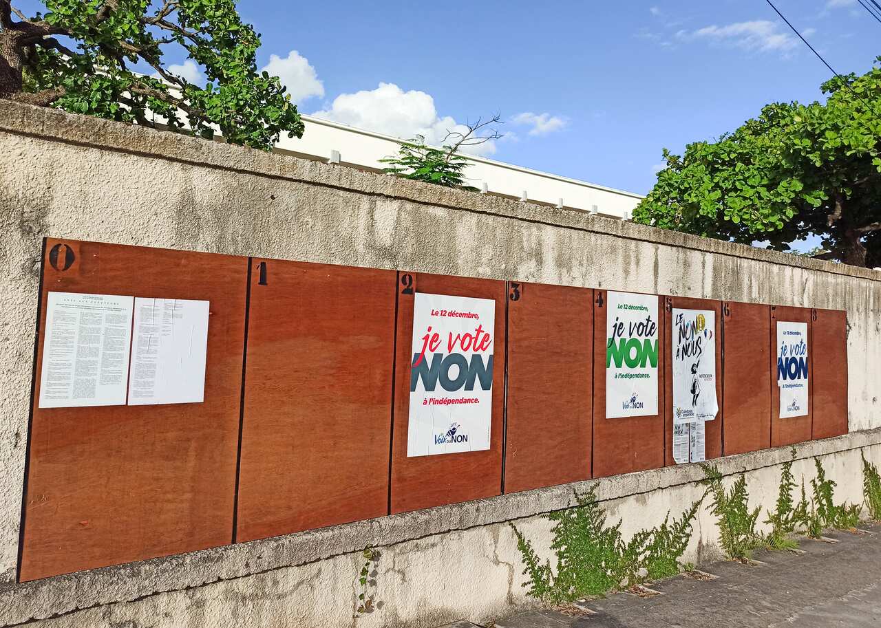 Posters in the New Caledonian capital Noumea urging a 'no' vote in Sunday's independence referendum.