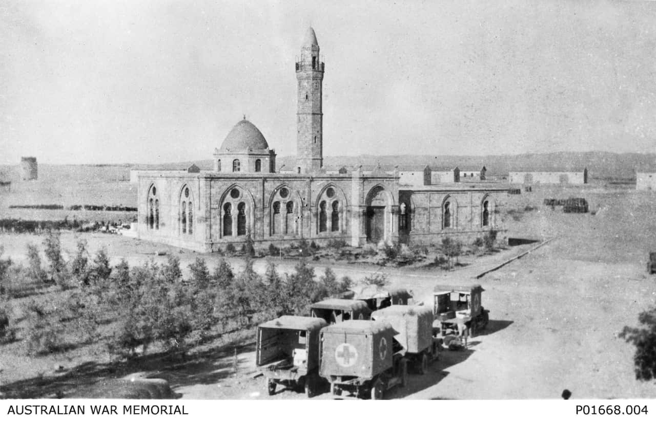 Beersheba town mosque in 1917