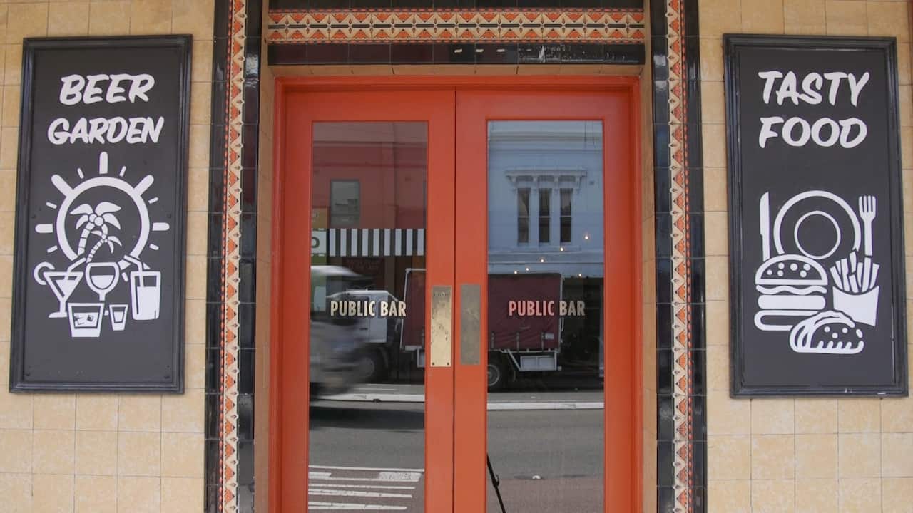 The Lady Hampshire lives on the bustling Parramatta Road in Camperdown, Sydney.
