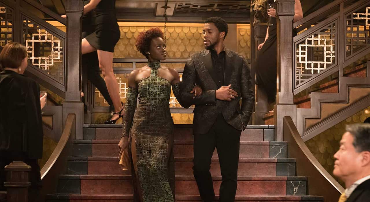 Nakia (Lupita Nyong'o) and T'Challa/Black Panther (Chadwick Boseman). ©Marvel Studios 2018