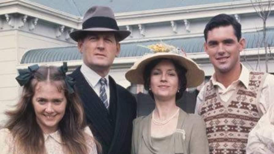 Paul Cronin played Dave Sullivan in the beloved TV drama The Sullivans from 1976-1983.