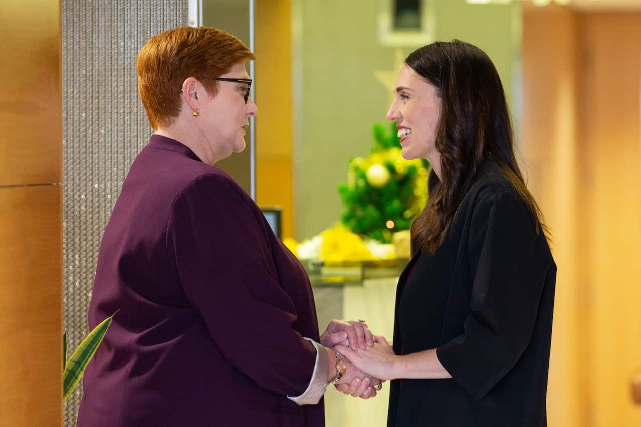 New Zealand Prime Minister Jacinda Ardern greets Australian Foreign Affairs Minister Marise Payne. Ms Payne visited Wellington to convey Australia's gratitude.