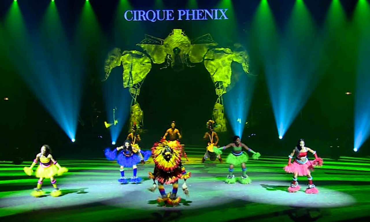 Africa dancers circus Paris perform