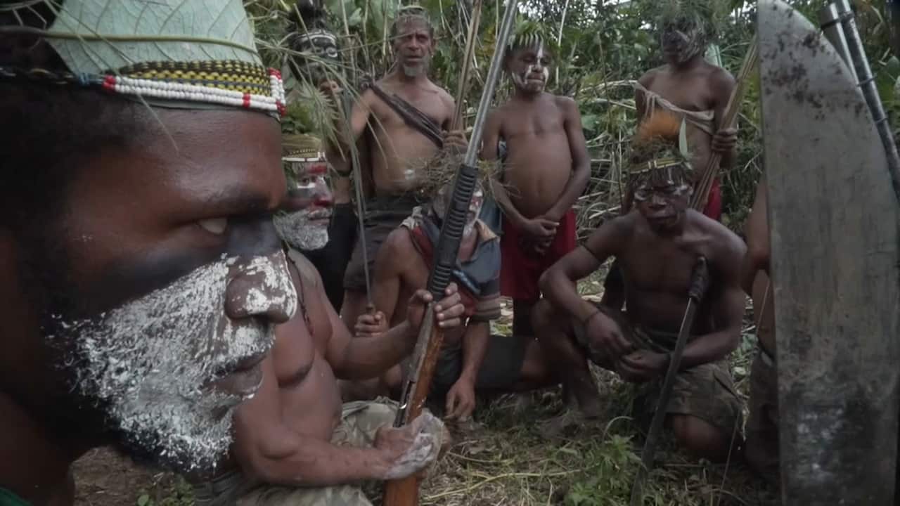 Inter-clan fighting caused a delay to aid distribution.