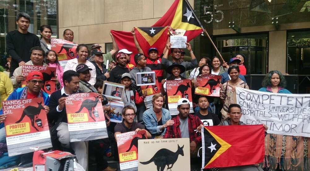 Protests infront of Australia's Department of Defence building in Melbourne today (from Ingrid Svendsen's Twitter page)