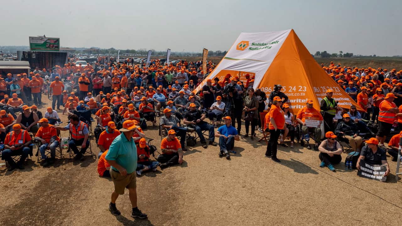 White workers from Sasol backed by their trade union Solidarity strike over the sale of shares to only black Sasol employees.