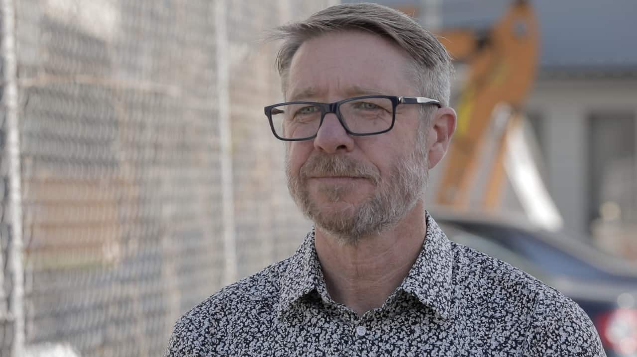 Professor Rodney Croft