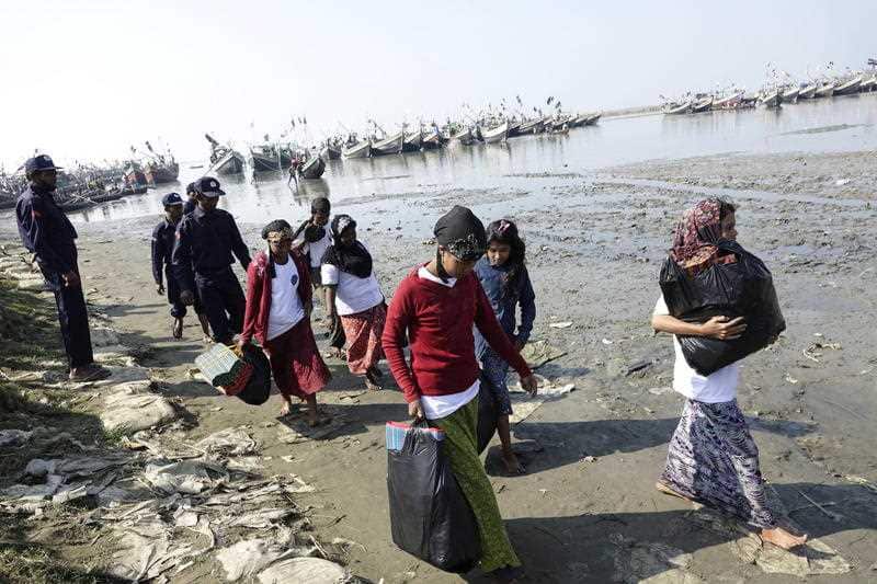 Rohingya Muslims arrive to the Thae Chaung village in Sittwe, Rakhine State, Western Myanmar.