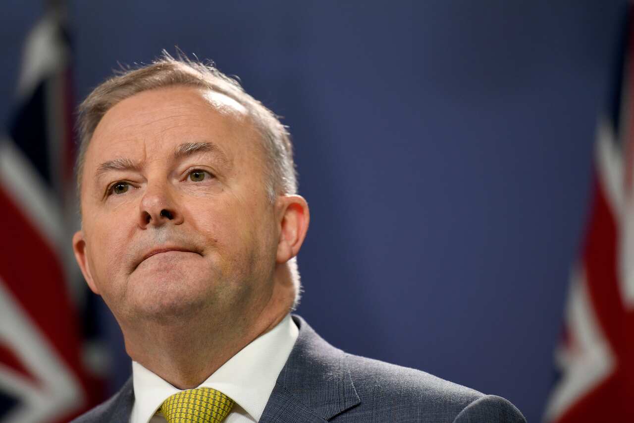 Federal Opposition leader Anthony Albanese took aim at the Nationals leadership. 