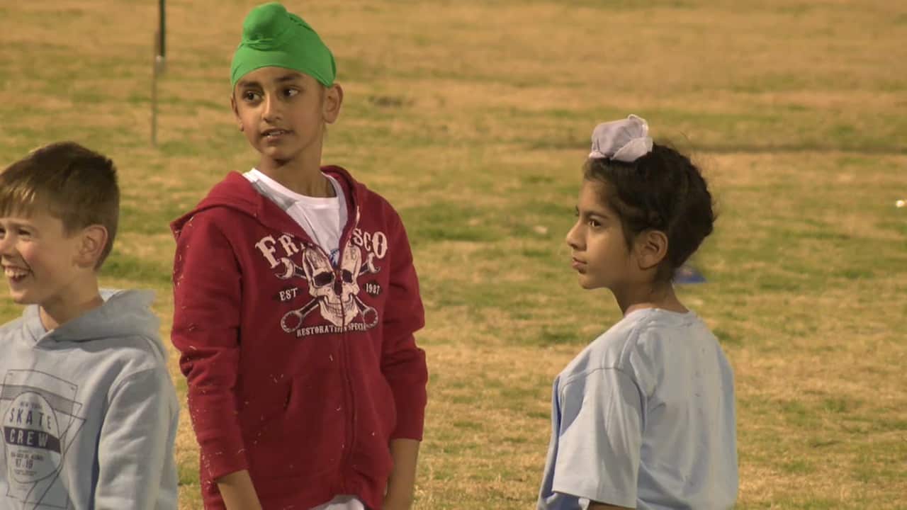 Punjabi School children at the NSWRL "Try League" scheme. 