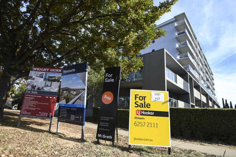 House price risks to economy but Australia is probably facing a 'soft landing' ahead.