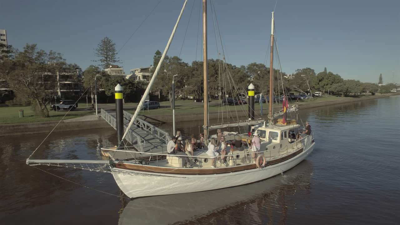 Simon's boat as been extensively refitted to modern standards.