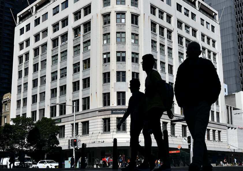 Crowds in Sydney as the city reopens.