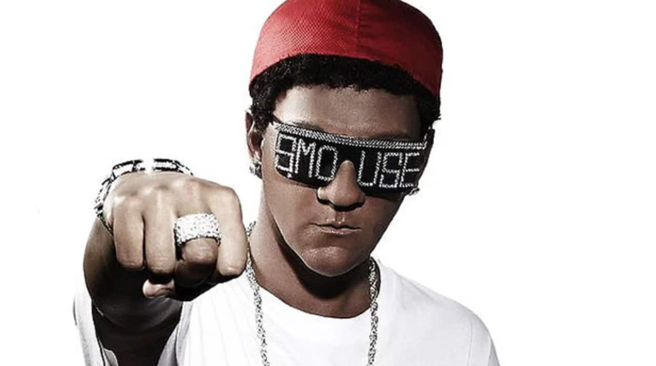 Lilley depicting African American rapper S.mouse.