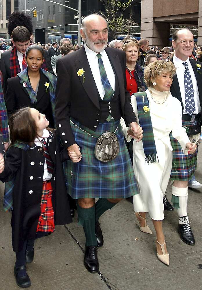 Sean Connery leads a procession up New York's Sixth Avenue as part of a bagpipe band of about 10,000 people on 6 April 2002.