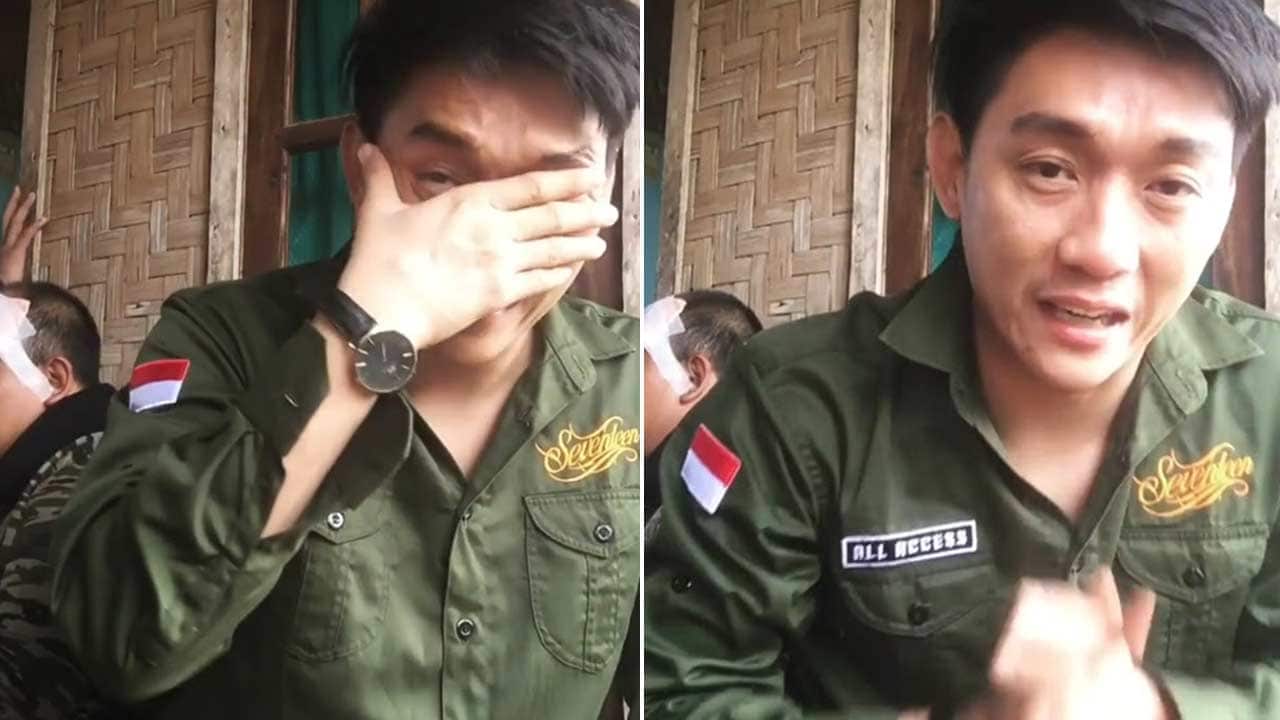 An emotional Fajarsyah from band Seventeen posted an emotional tribute after the incident.