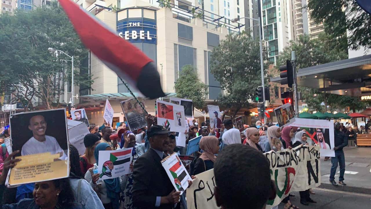 Protesters rally in Brisbane for Sudan.