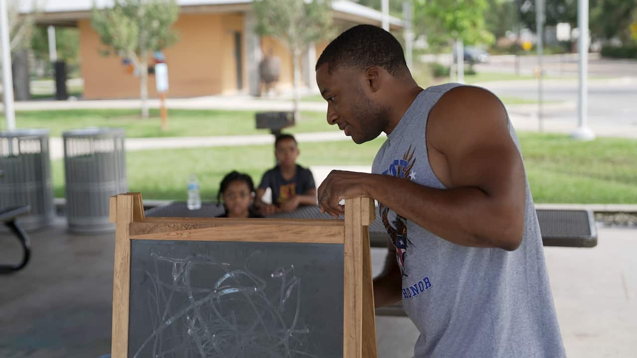 Tayari Appiah pulled his kids out of school, rather than have them wear a mask. 
