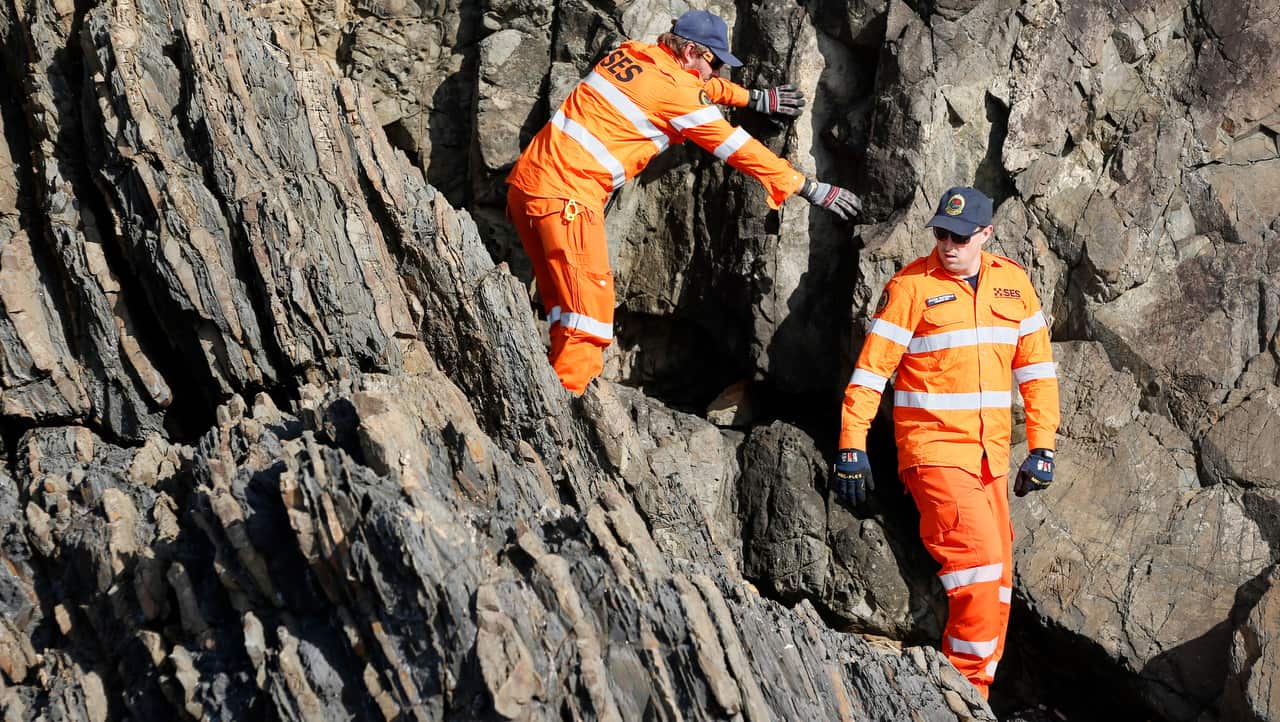 SES volunteers search for missing Belgian backpacker Laurent Hayez around Watergos beach, Byron Bay.