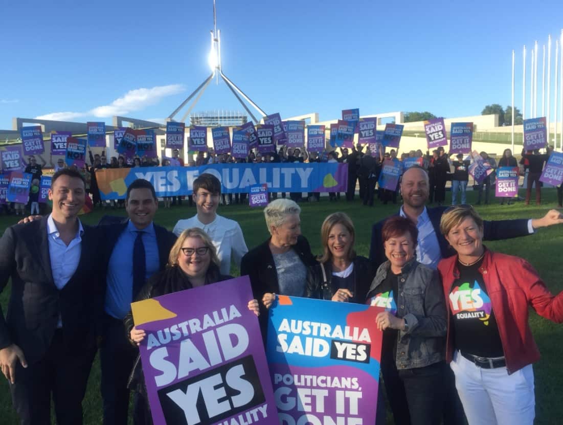 Same-sex marriage supporters gather on the lawns of Parliament House, including Ian Thorpe and Magda Szubanski, image via Christine Forster