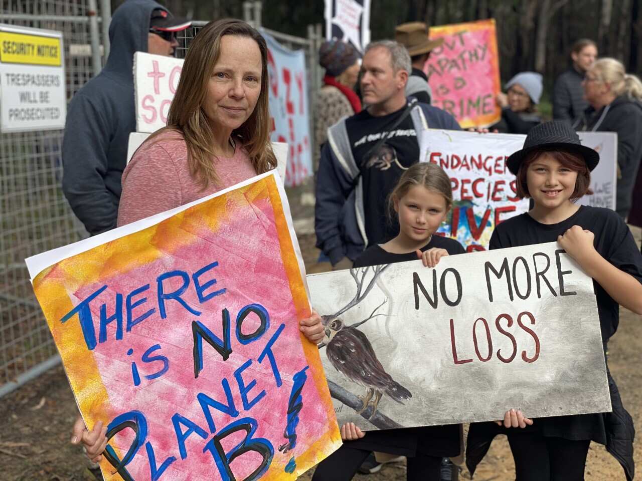 Manyana Matters' Jorj Lowrey (L)