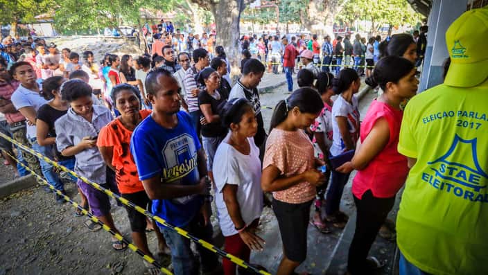 Residents line up to cast their votes 