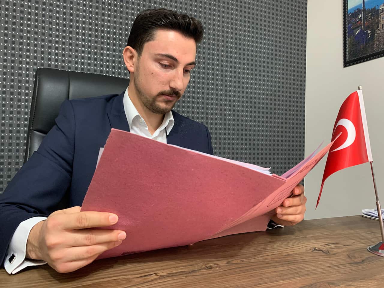 Resat Davran, Prakash’s bar-appointed lawyer.