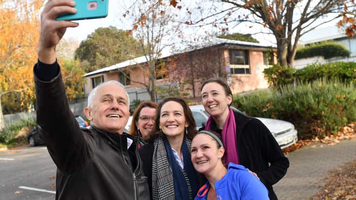 Prime Minister Malcolm Turnbull and Liberal Candidate for Mayo, Ms. Georgina Downer with supporters.