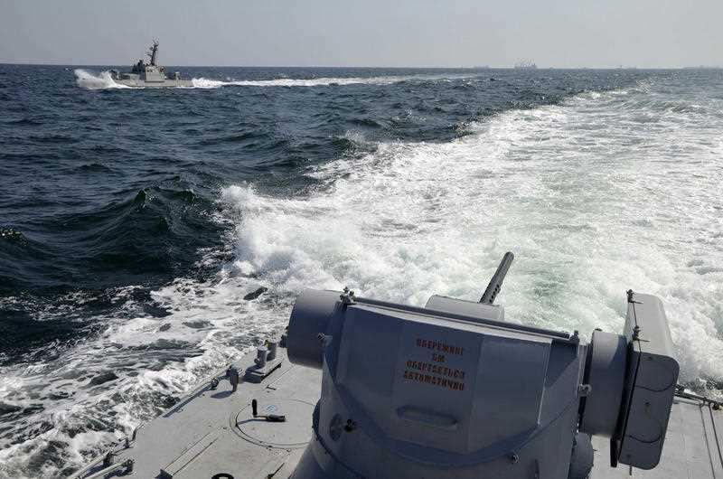 Ukrainian navy ships near Crimea. 