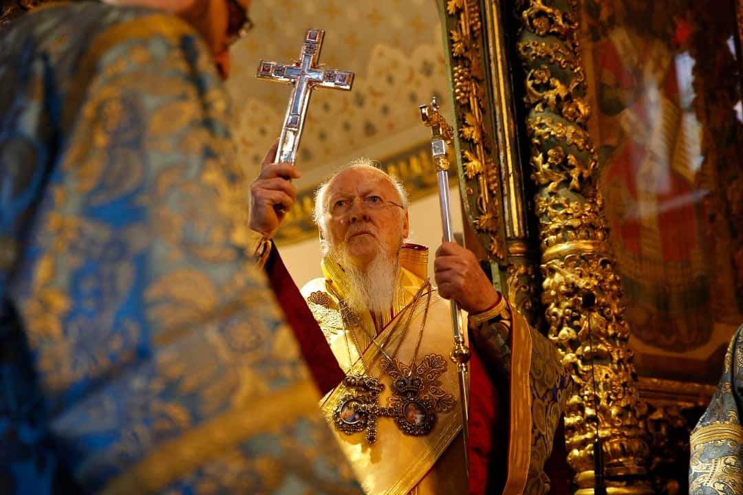 A fully-independent Ukrainian Orthodox Christian church has been decreed after a split with the Russian Orthodox church.  