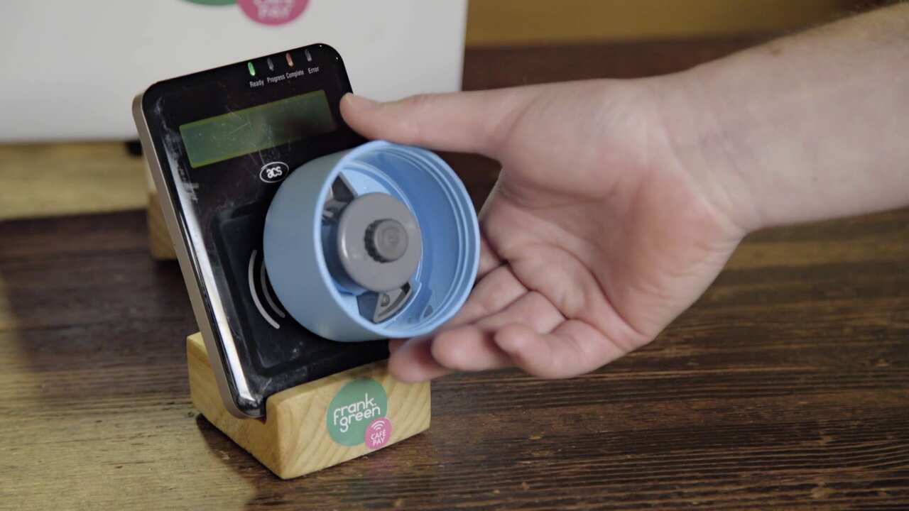The CafePay chip is embedded in the lid of the smartcup.