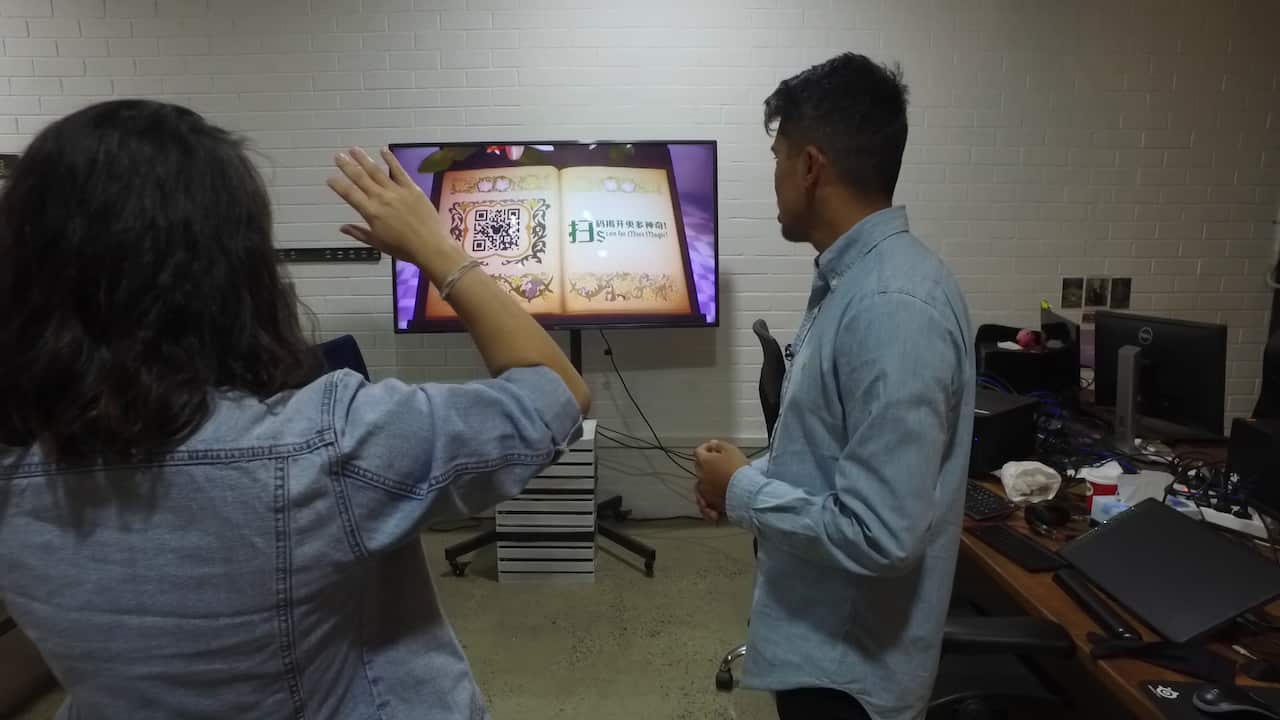 S1T2 uses new technologies to develop creative projects for companies.