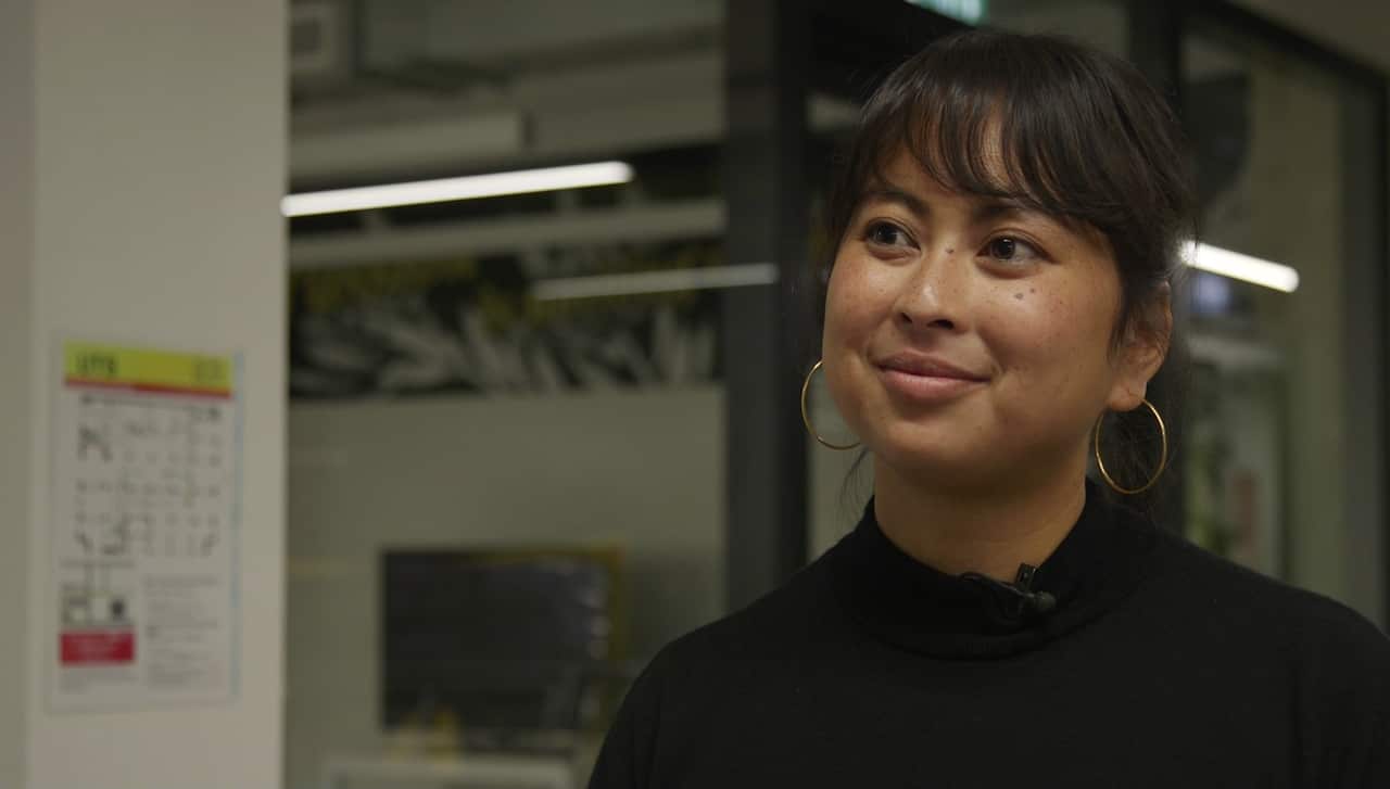 Hatchery Program Manager, Tida Tippapart.