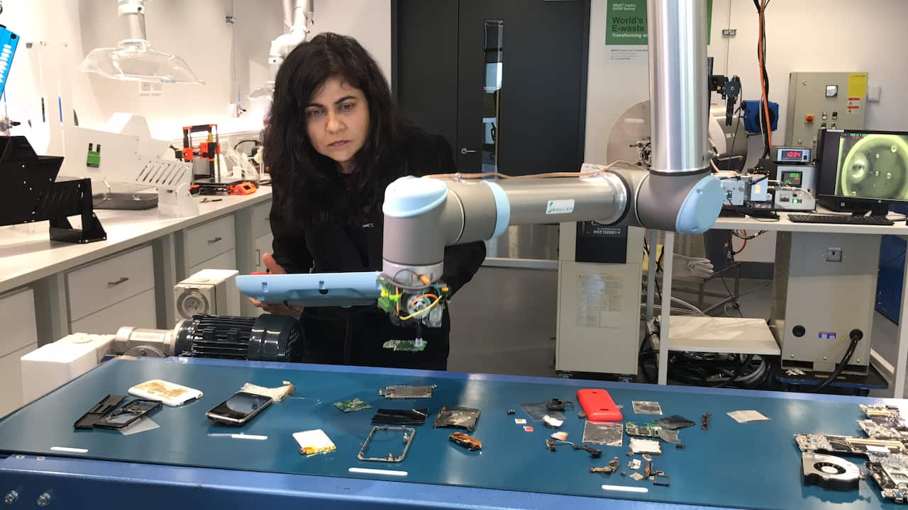 UNSW Professor Veena Sahajwalla demonstrates the technology behind the world's first e-waste microfactory.