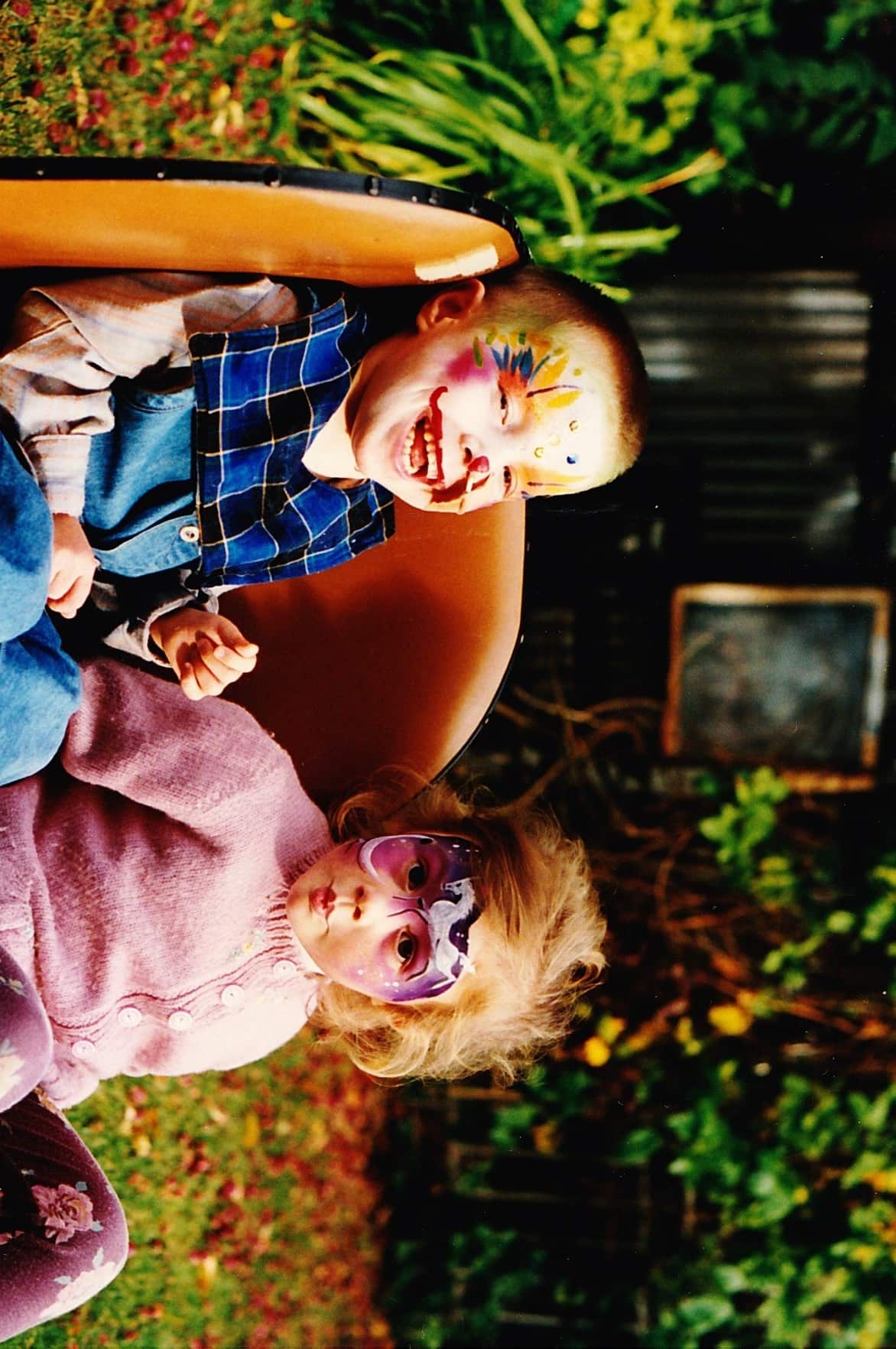 Yvonne and  Ashleigh, as kids