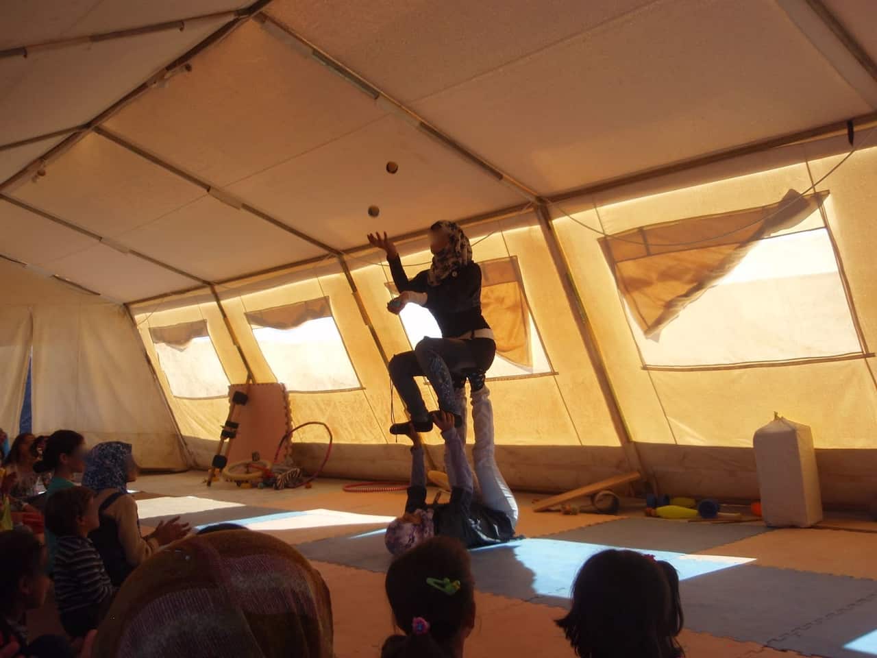Girls, Syria, circus, Za'atri