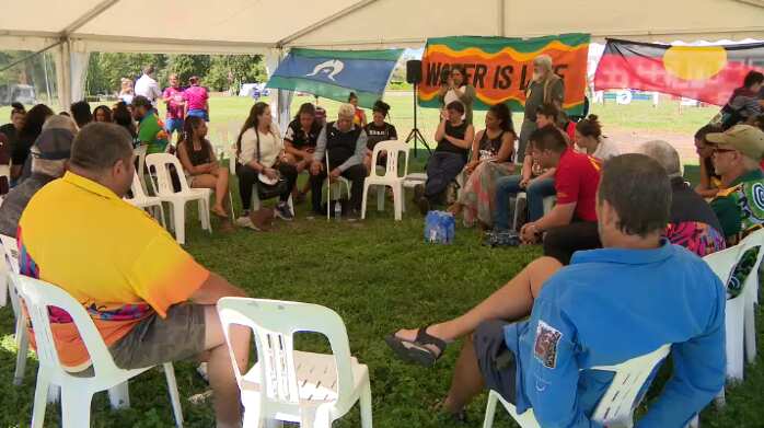 Indigenous people gather in Canberra 