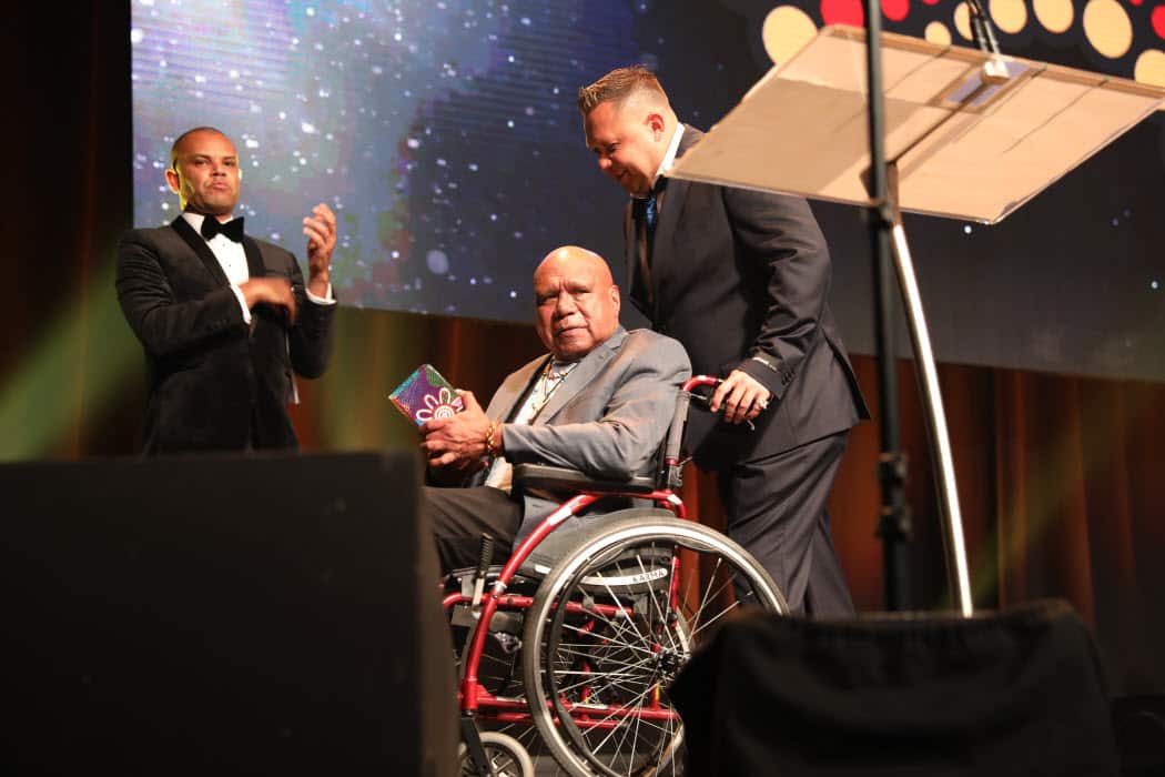 Archie Roach accepts Lifetime Achievement Award at the National Dreamtime Awards 2018