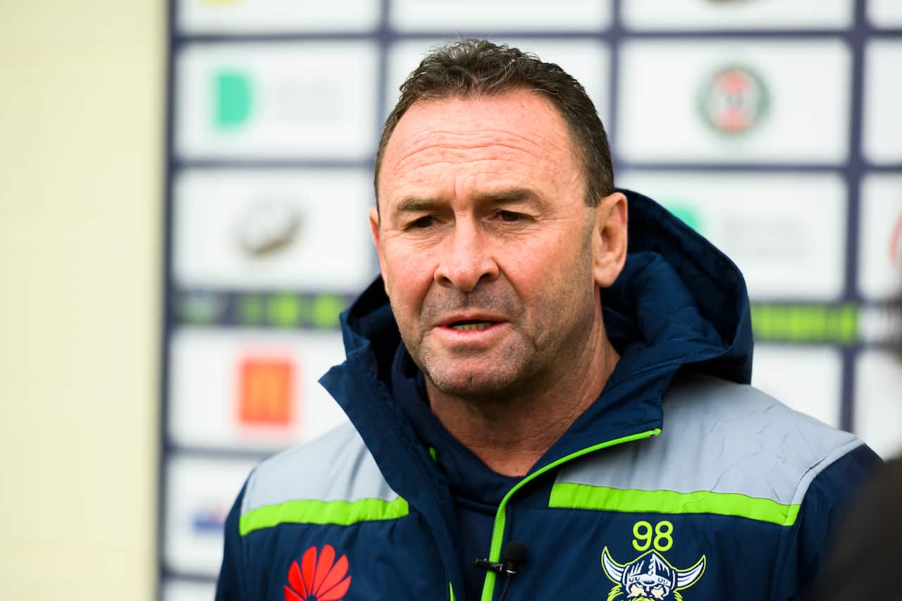 Canberra Raiders coach Ricky Stuart speaks to media. (AAP Image/Rohan Thomson)