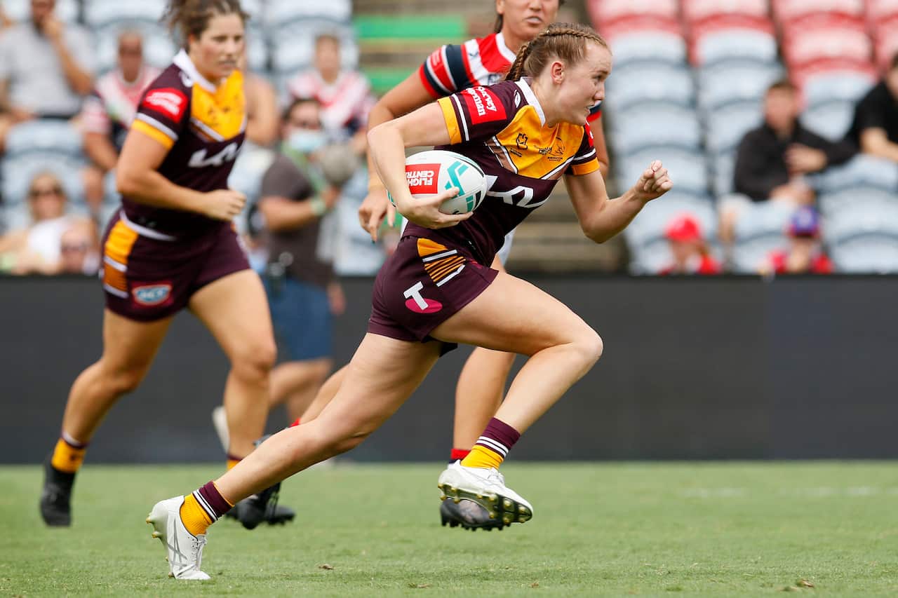 Tamika Upton of the Broncos during the Round 1 NRLW match between the Sydney Roosters and Brisbane Broncos at McDonald Jones Stadium in Newcastle, Sunday, February 27, 2022. (AAP Image/Darren Pateman) NO ARCHIVING, EDITORIAL USE ONLY