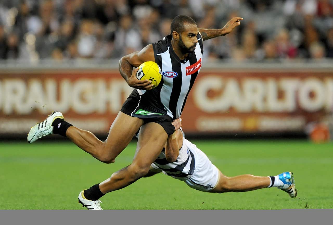 Heritier Lumumba playing for Collingwood in 2014.