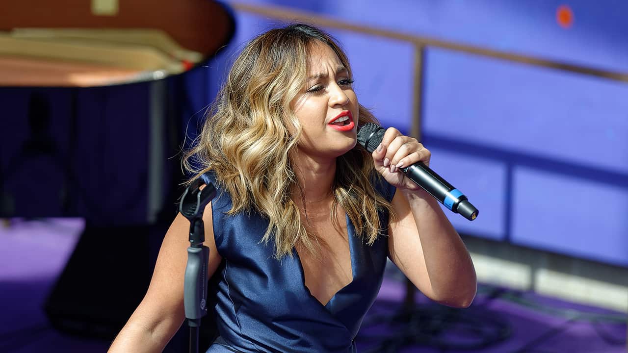  Jessica Mauboy 