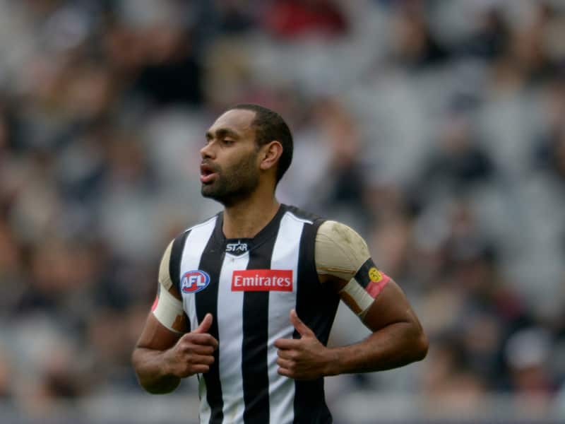 Travis Varcoe of the Magpies