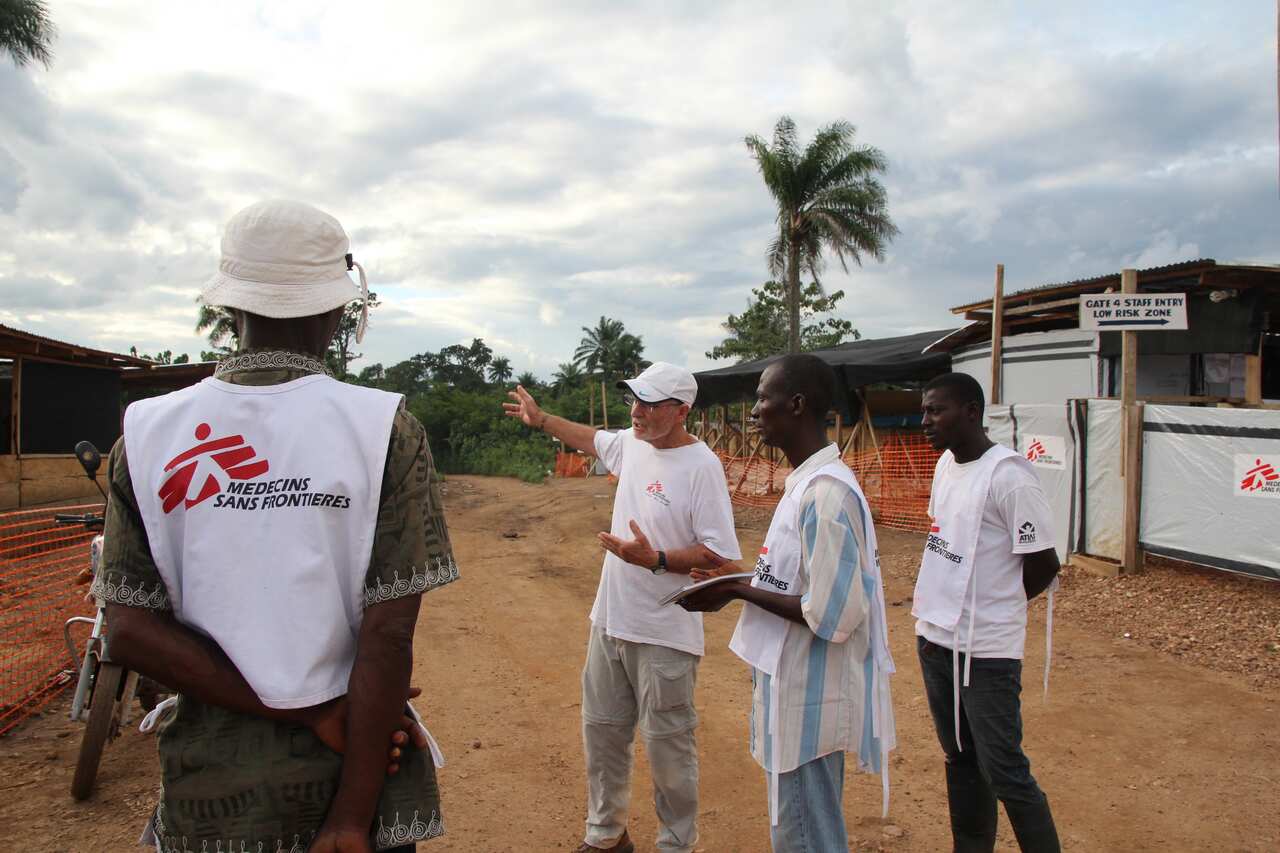 Dr Malcolm Hugo volunteering for Medicine Sans Frontiers in Sierra Leone
